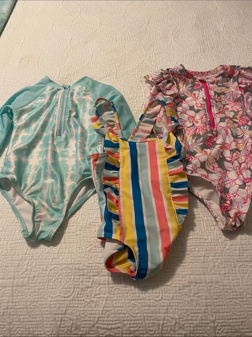 Lot of three toddler girls swimsuits, size 3T.  Brand Wonder Nation